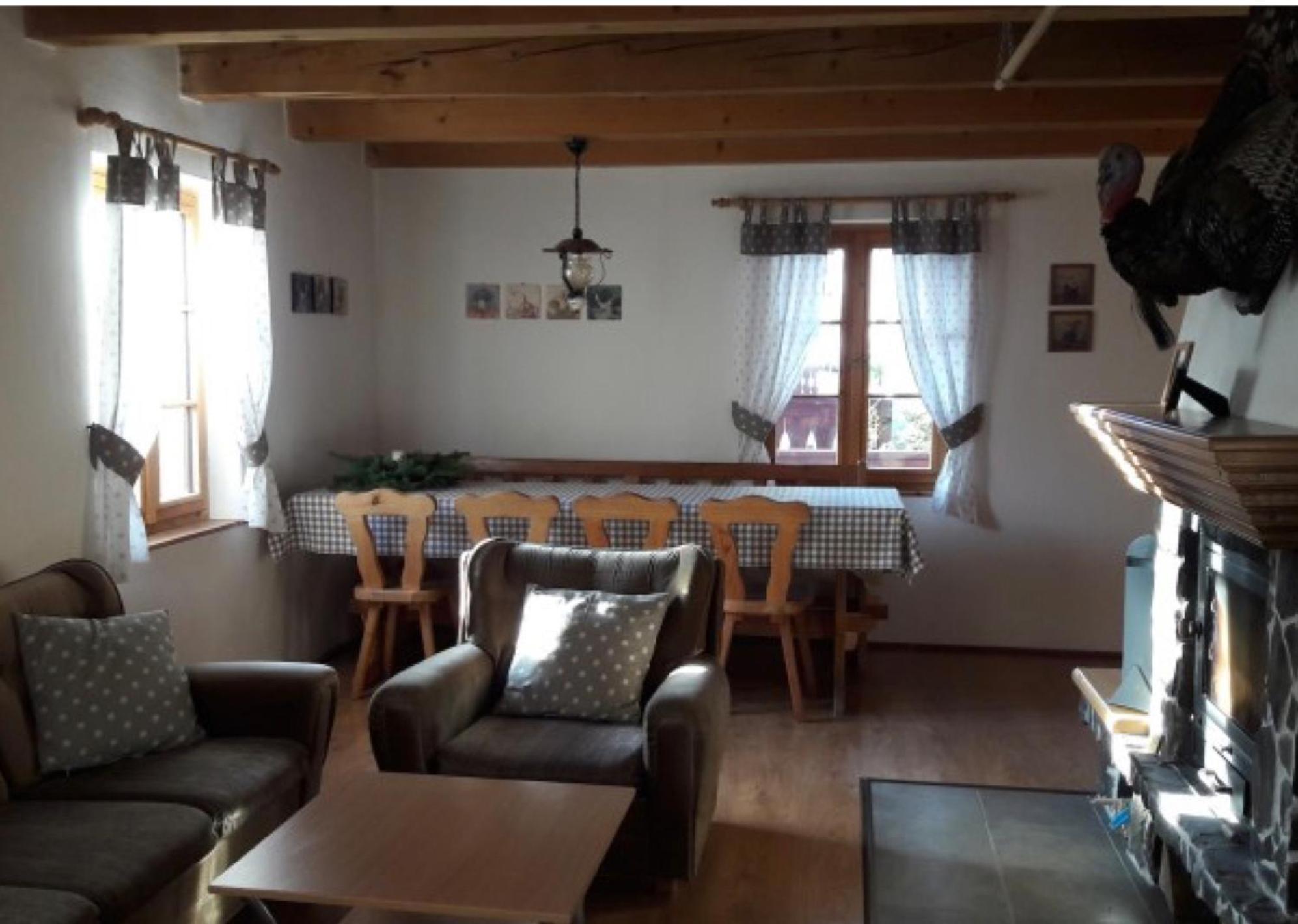 Domcek V Strani Villa Mýto pod Ďumbierom Buitenkant foto