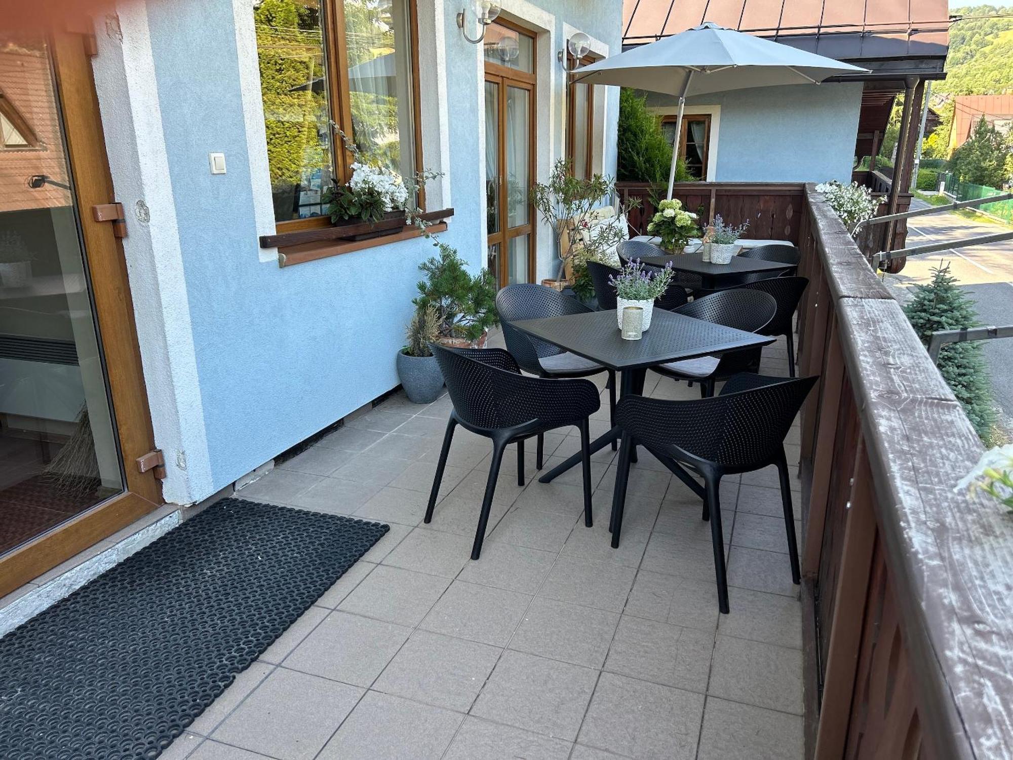 Domcek V Strani Villa Mýto pod Ďumbierom Buitenkant foto